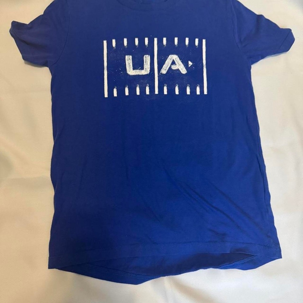 Under Armour Youth Medium G raphic Logo T-Shirt Blue Short Sleeve Crew Neck MD